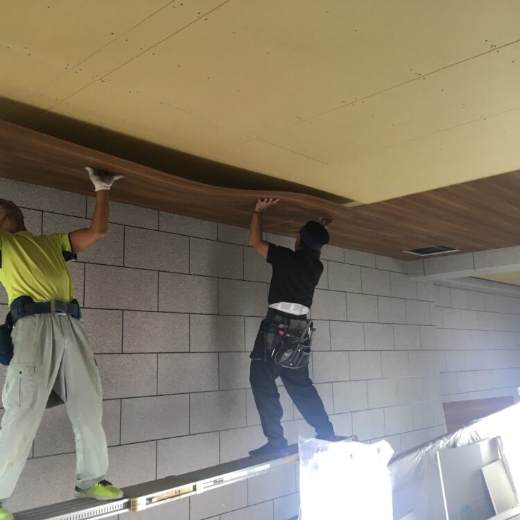 マンションの顔